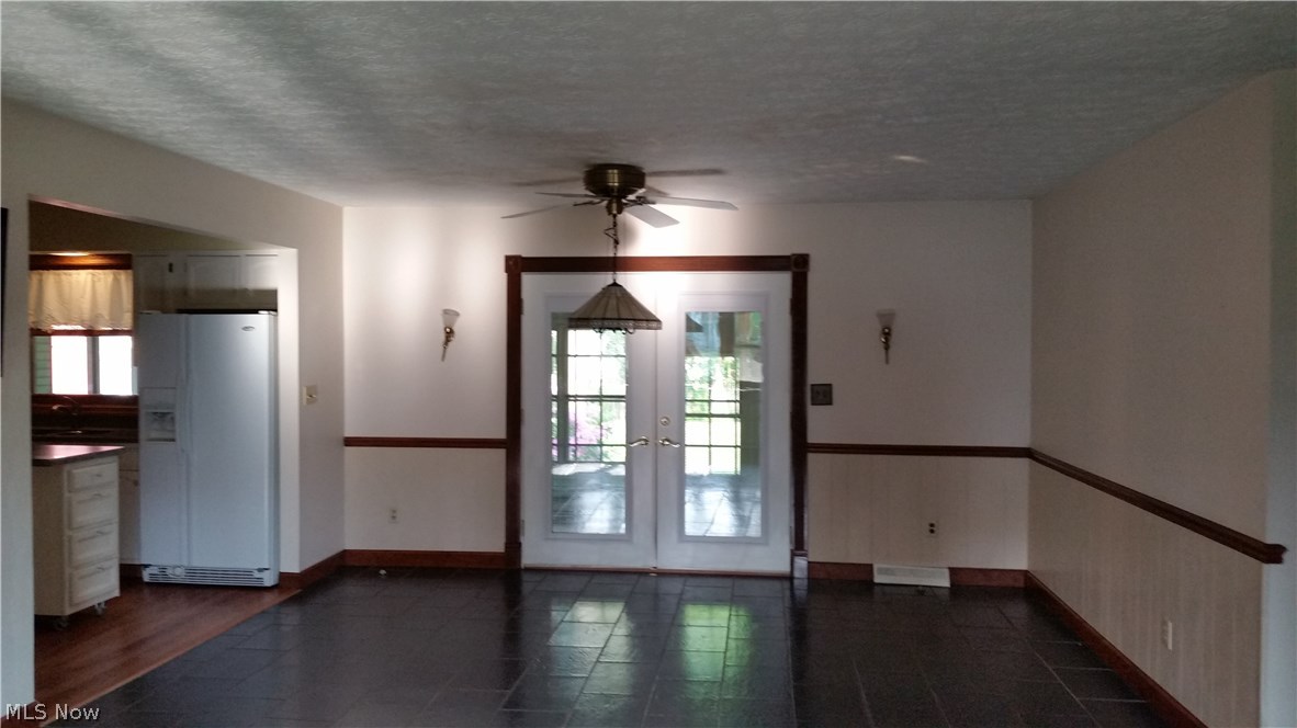2376 Haines Road Madison, OH 44057 - Photo 9 of 30