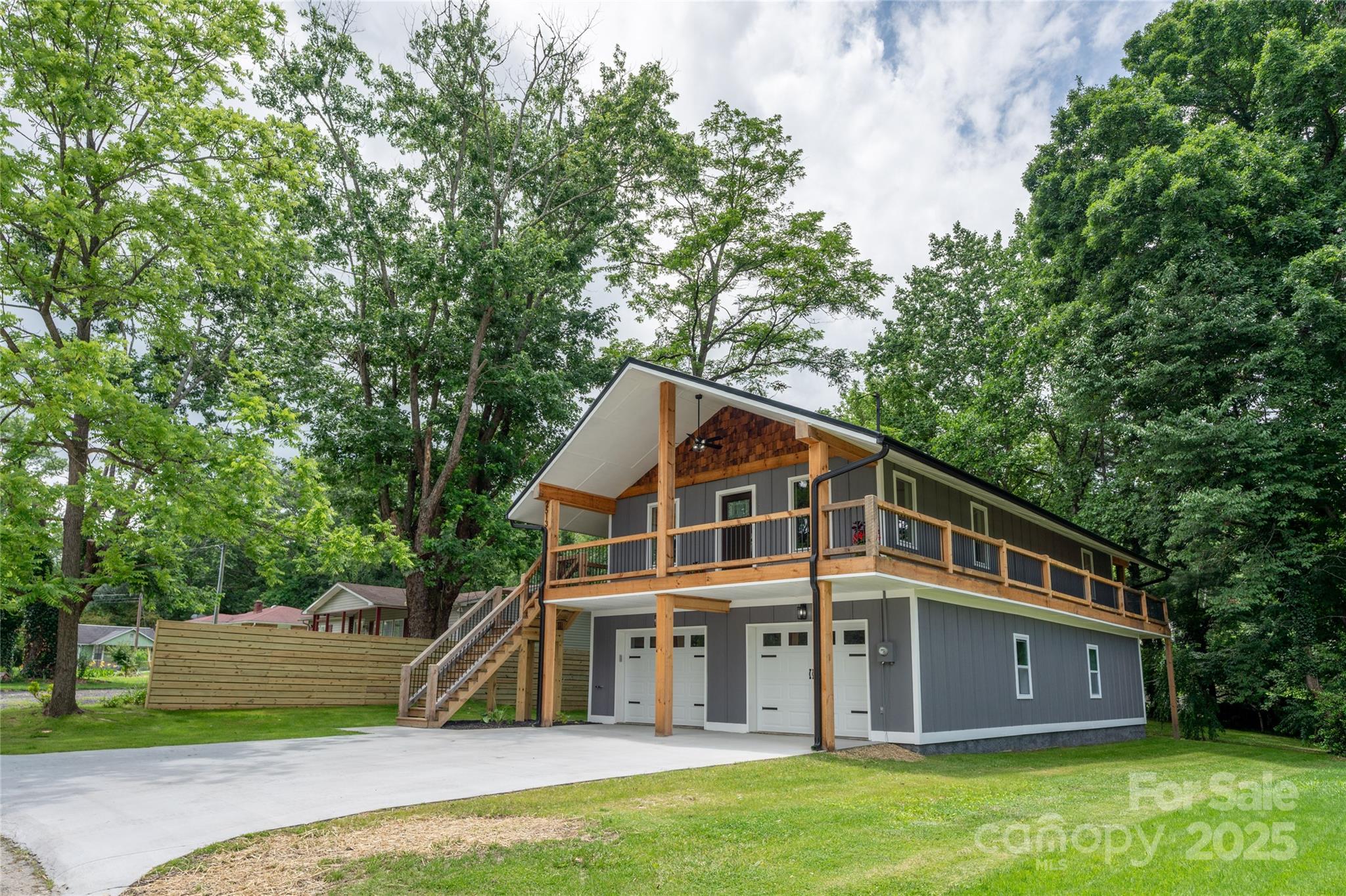 2513 Rolfe Street Hendersonville, NC 28791 - Photo 1 of 48 Gallery Image 1