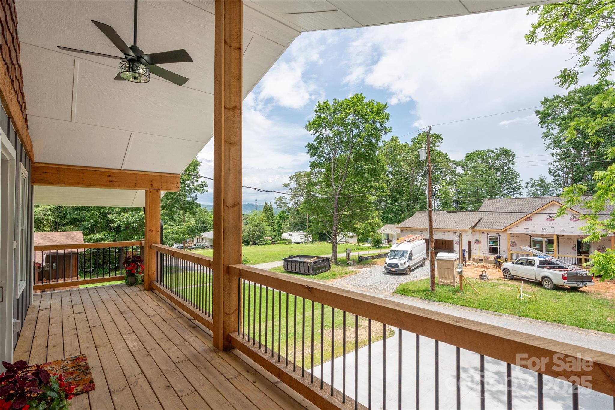 2513 Rolfe Street Hendersonville, NC 28791 - Photo 42 of 48 Gallery Image 42