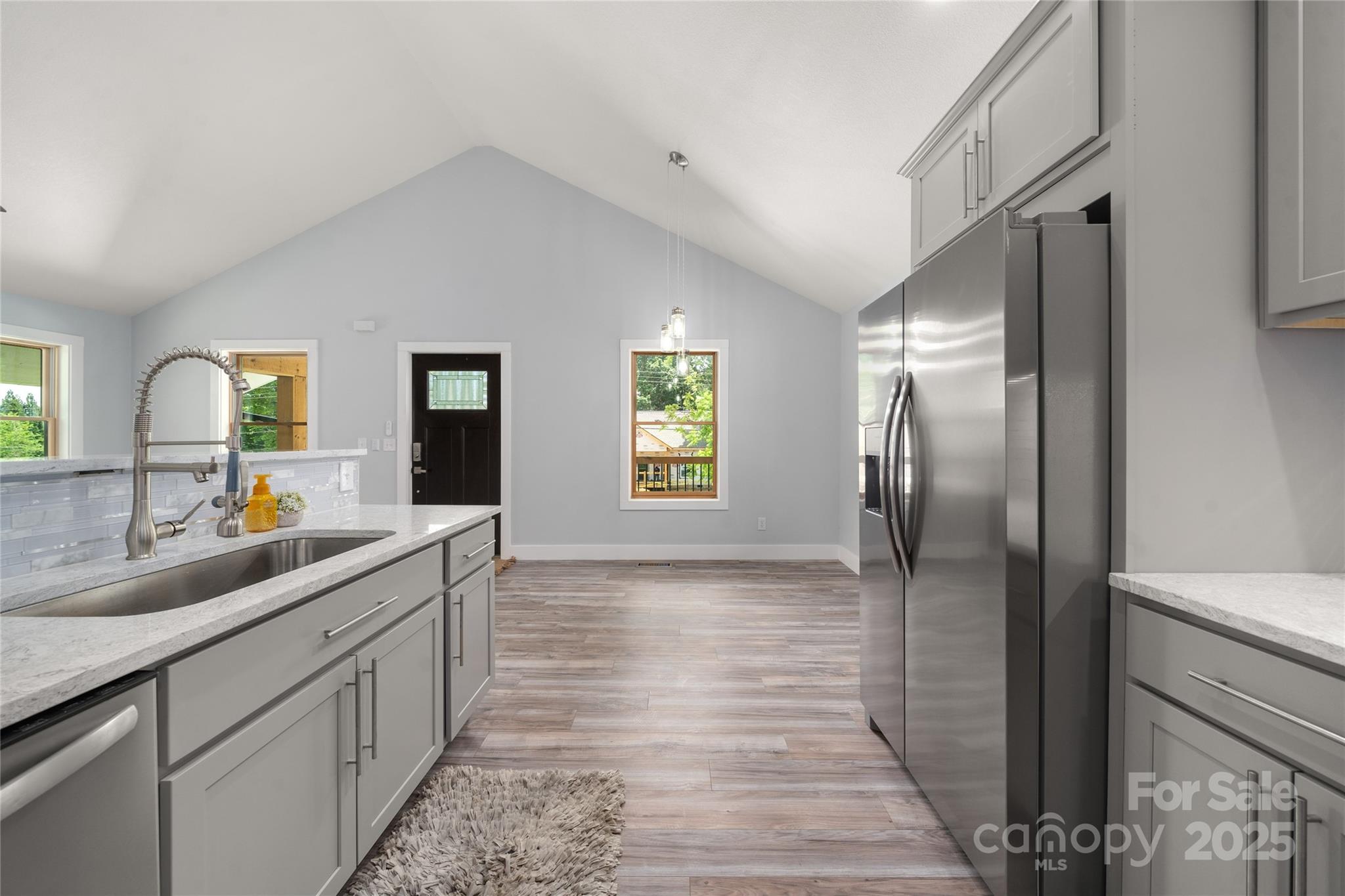 2513 Rolfe Street Hendersonville, NC 28791 - Photo 8 of 48 Gallery Image 8
