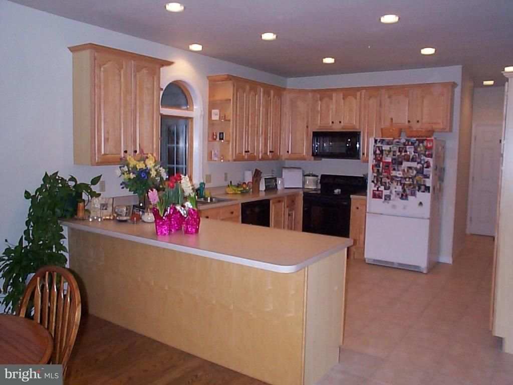159 Ridge Avenue Ephrata, PA 17522 - Photo 3 of 9 Gallery Image 3