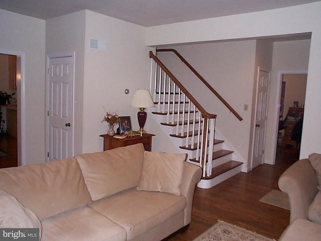 159 Ridge Avenue Ephrata, PA 17522 - Photo 5 of 9 Gallery Image 5
