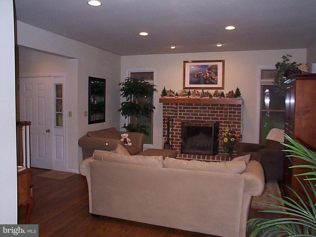 159 Ridge Avenue Ephrata, PA 17522 - Photo 6 of 9 Gallery Image 6