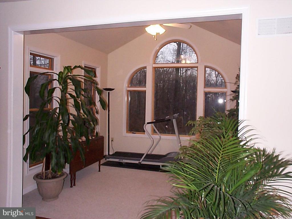 159 Ridge Avenue Ephrata, PA 17522 - Photo 7 of 9 Gallery Image 7
