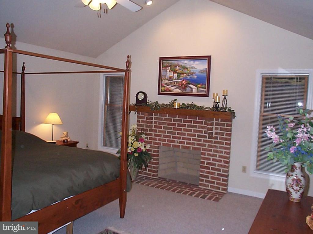 159 Ridge Avenue Ephrata, PA 17522 - Photo 8 of 9 Gallery Image 8