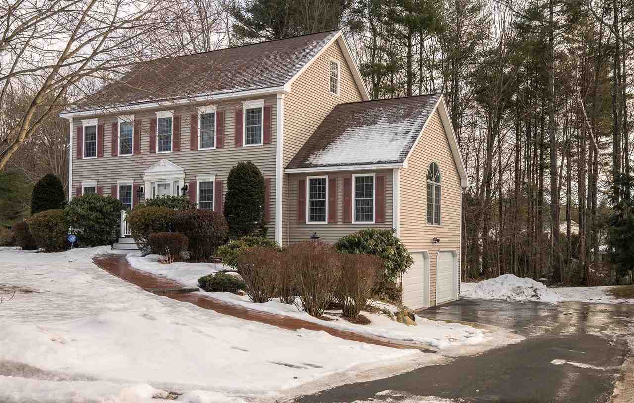 7 Rockbound Road Bedford, NH 03110 - Photo 3 of 3