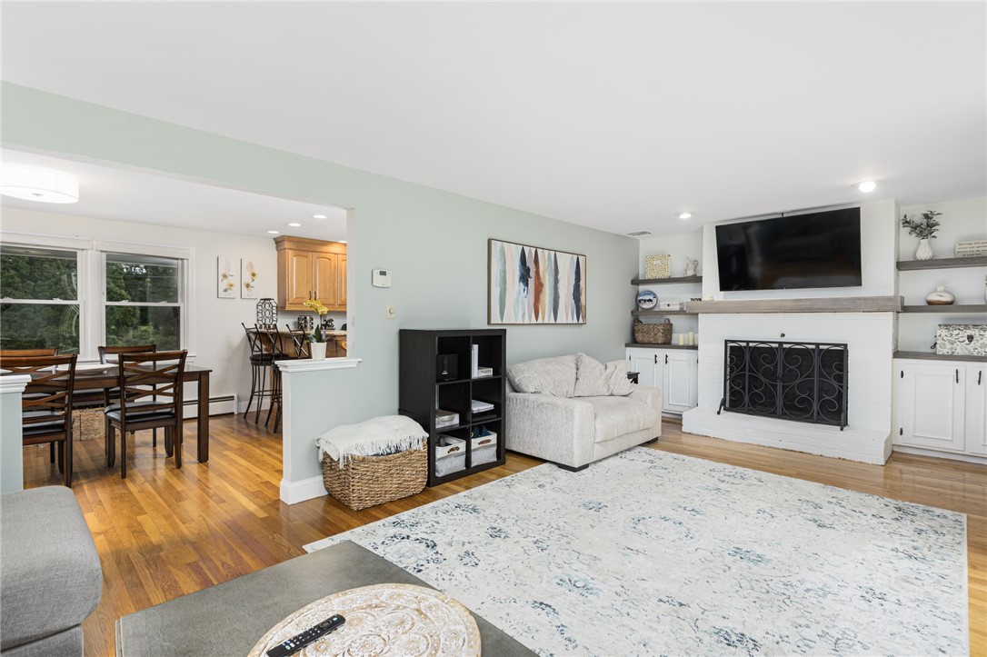 7 Jencks Road Cumberland, RI 02864 - Photo 14 of 40
