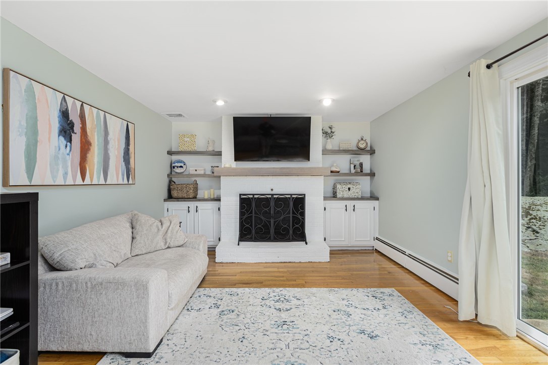 7 Jencks Road Cumberland, RI 02864 - Photo 15 of 40