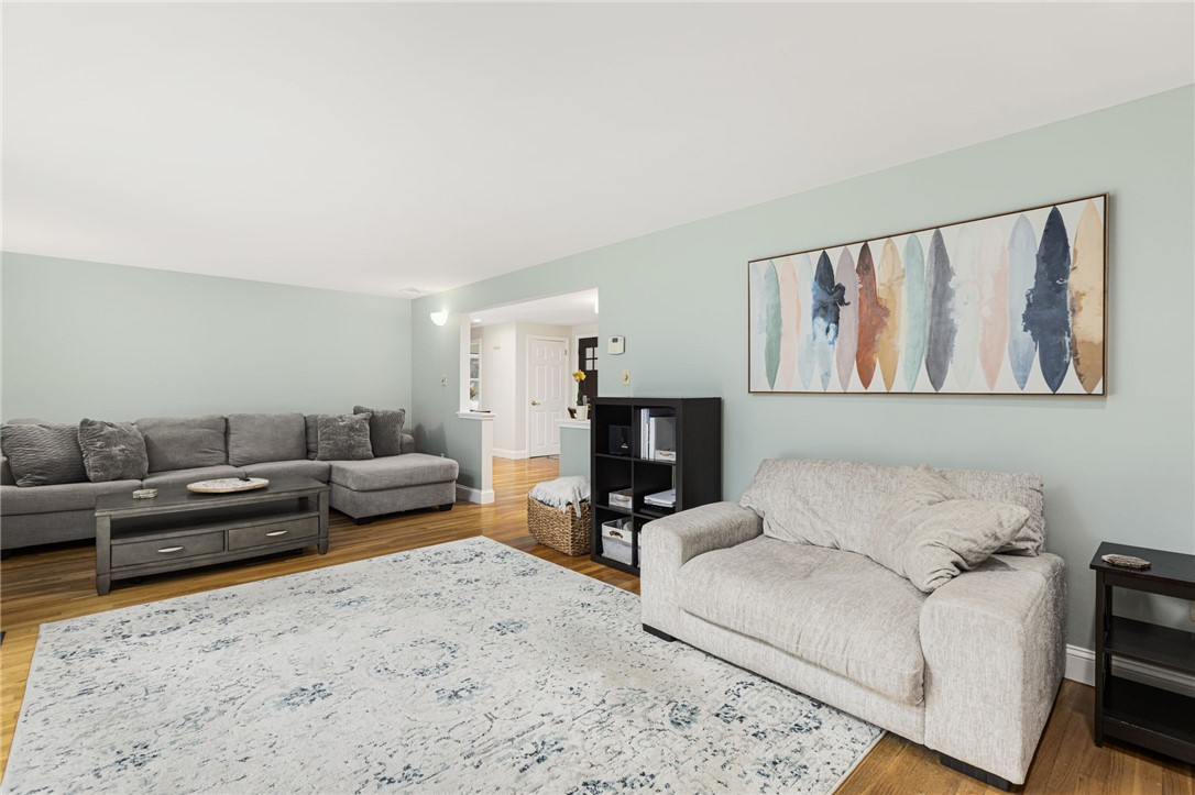 7 Jencks Road Cumberland, RI 02864 - Photo 17 of 40