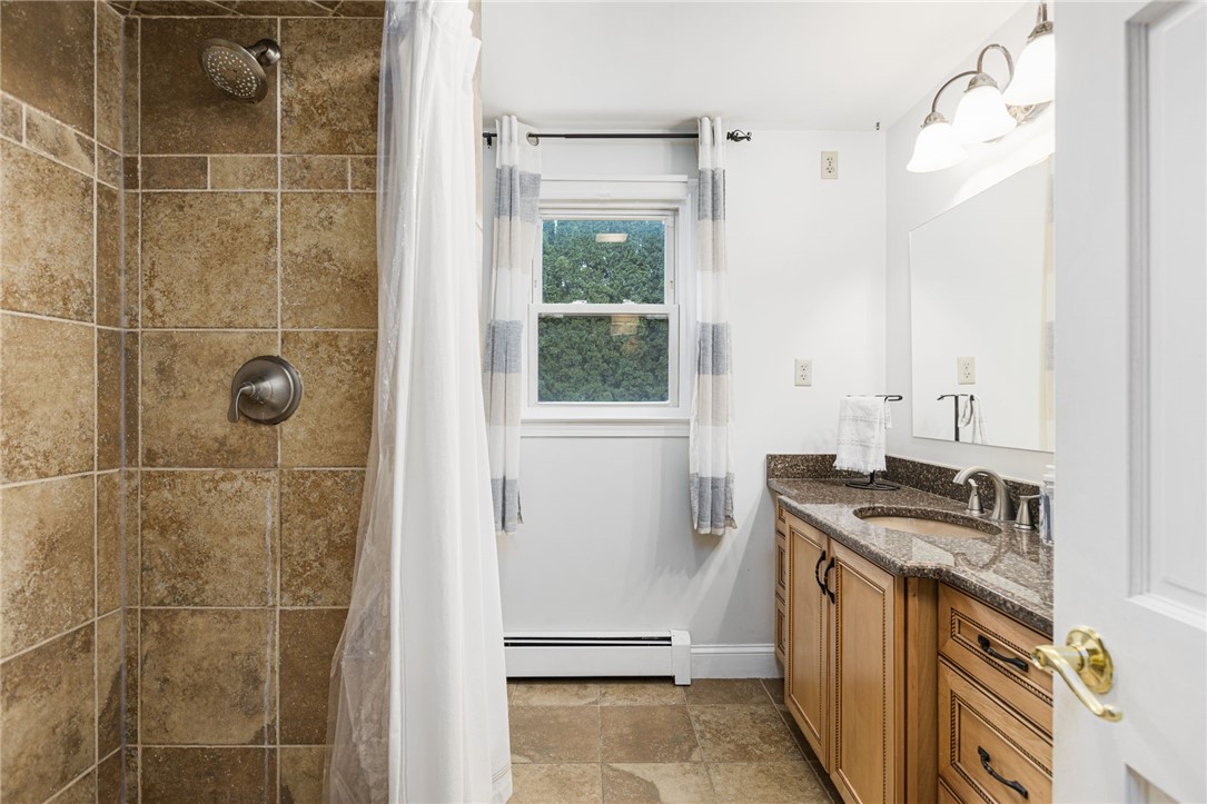 7 Jencks Road Cumberland, RI 02864 - Photo 18 of 40