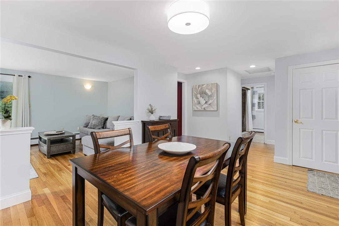 7 Jencks Road Cumberland, RI 02864 - Photo 7 of 40
