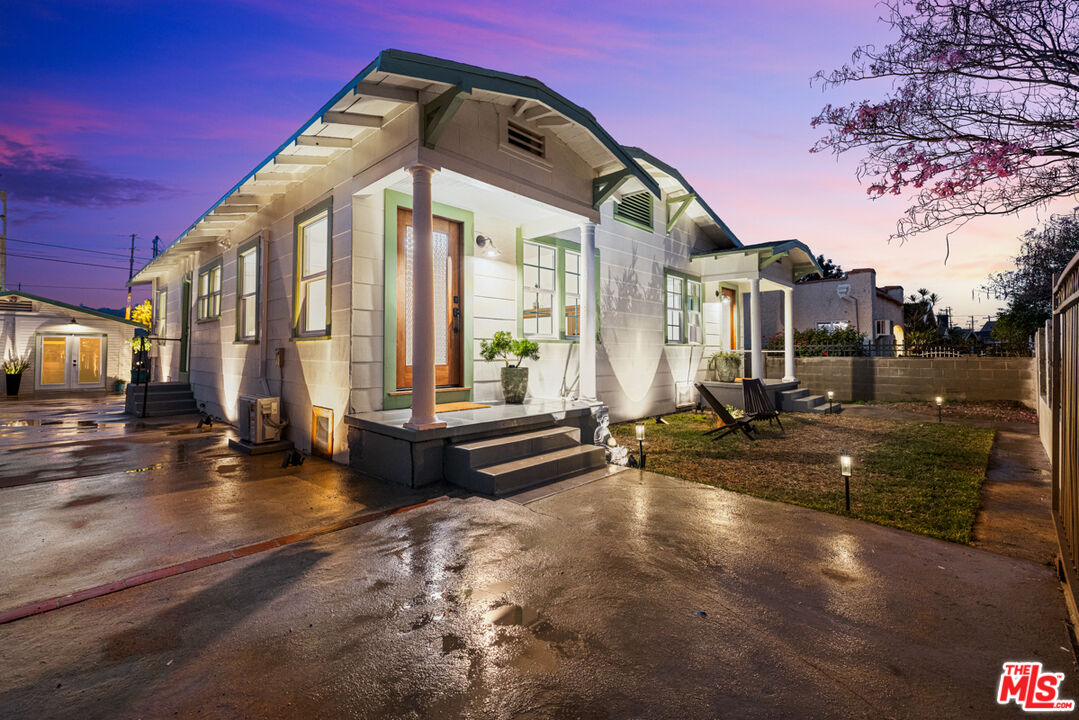 614 Romulo Street Los Angeles, CA 90065 - Photo 18 of 33