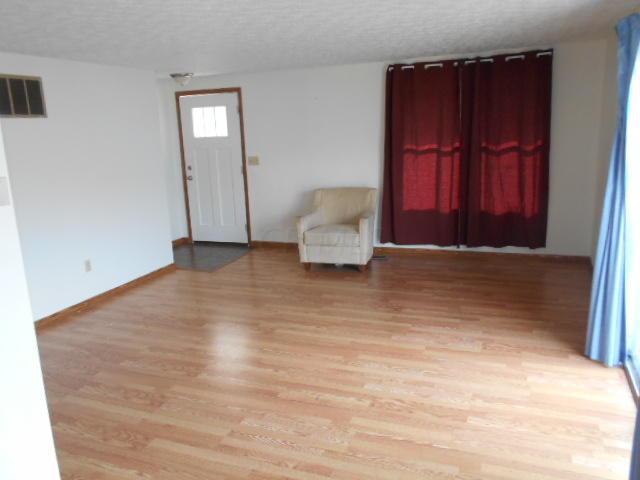 643 Cherry Glen Road Columbus, OH 43228 - Photo 11 of 21 Gallery Image 11