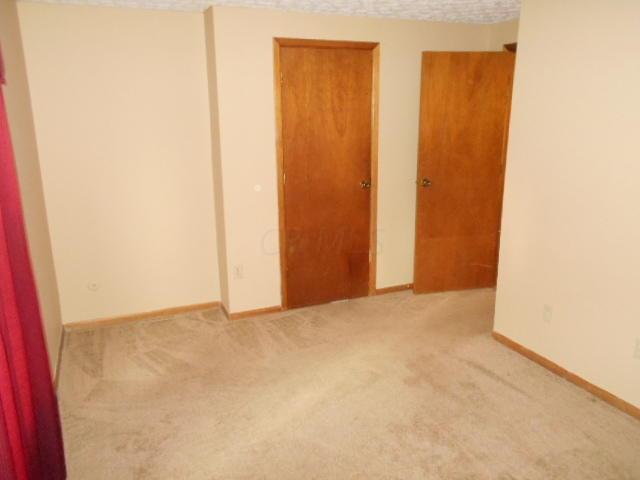 643 Cherry Glen Road Columbus, OH 43228 - Photo 19 of 21 Gallery Image 19