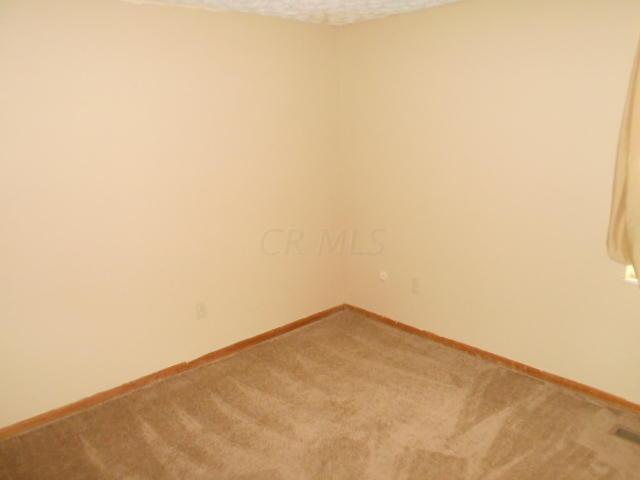 643 Cherry Glen Road Columbus, OH 43228 - Photo 20 of 21 Gallery Image 20