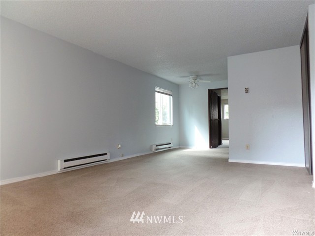 417 Wells Avenue South Renton, WA 98057 - Photo 18 of 23 Gallery Image 18