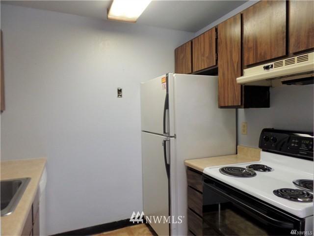 417 Wells Avenue South Renton, WA 98057 - Photo 22 of 23 Gallery Image 22