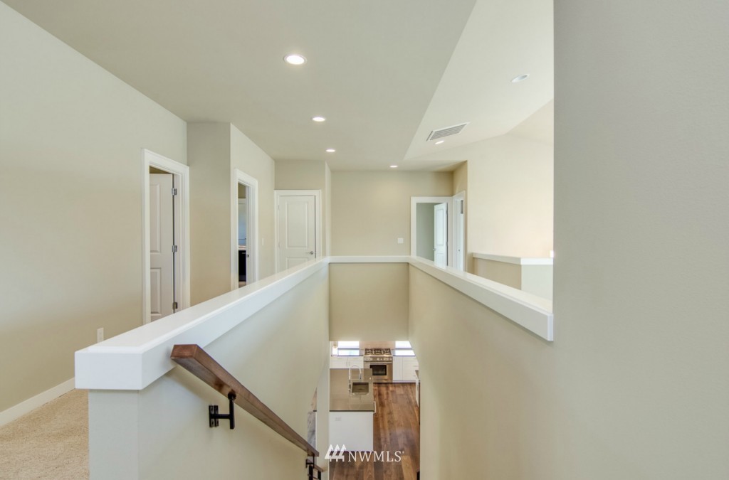 200 Duvall Place Southeast Renton, WA 98059 - Photo 18 of 25 Gallery Image 18