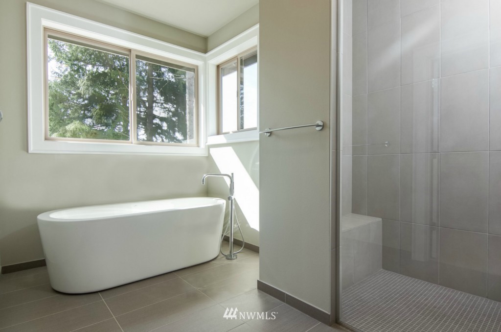200 Duvall Place Southeast Renton, WA 98059 - Photo 20 of 25 Gallery Image 20