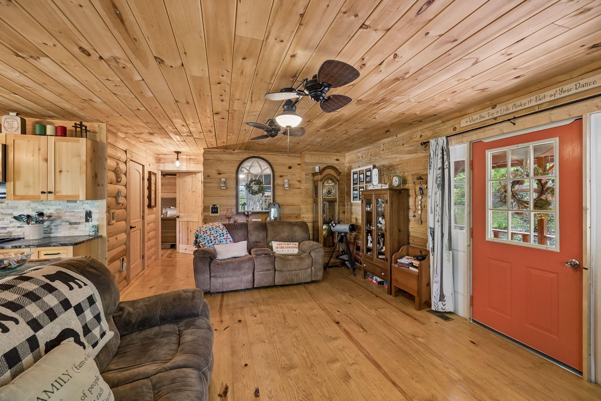 1532 Turkey Creek Road Tellico Plains, TN 37385 - Photo 9 of 65