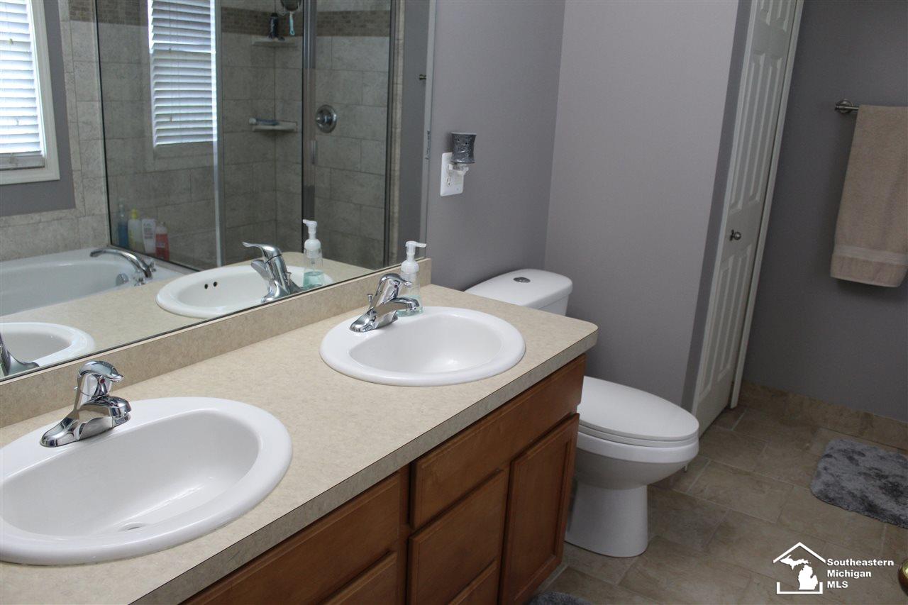 580 Ridge Point Drive Dundee, MI 48131 - Photo 10 of 27