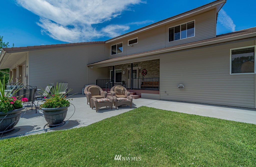 1166 Wenatchee Heights Road Wenatchee, WA 98801 - Photo 32 of 36 Gallery Image 32
