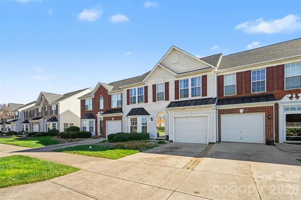 $344,900 | 3818 Carl Parmer Drive, Harrisburg, NC 28075