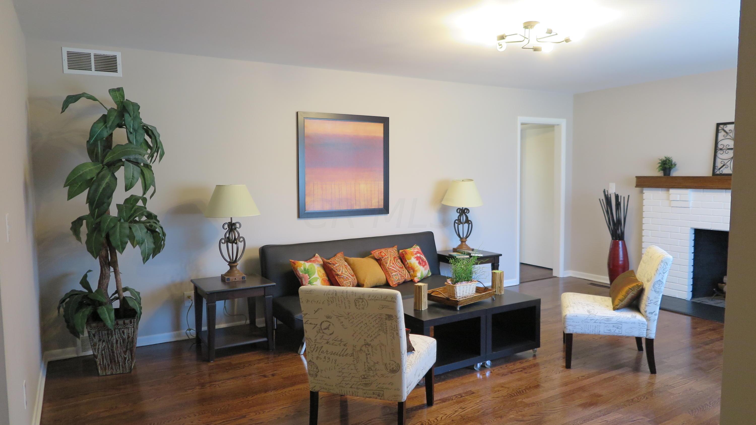 961 Cummington Road Columbus, OH 43213 - Photo 5 of 21 Gallery Image 5