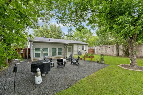 $295,000 | 1613 Dale Place, Irving, TX 75061