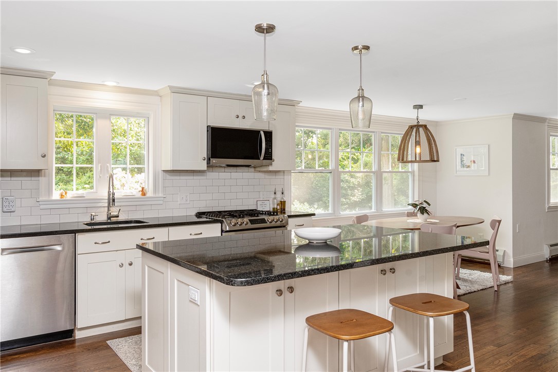 25 Cottrell Road North Kingstown, RI 02874 - Photo 14 of 31