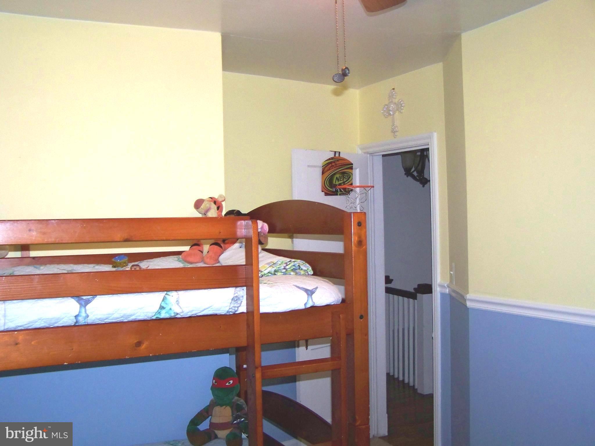 123 Cherrydell Road Baltimore, MD 21228 - Photo 20 of 26 Bedroom