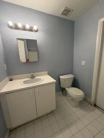 $3,300 | 3282 Northwest 75th Way, Davie, FL 33024