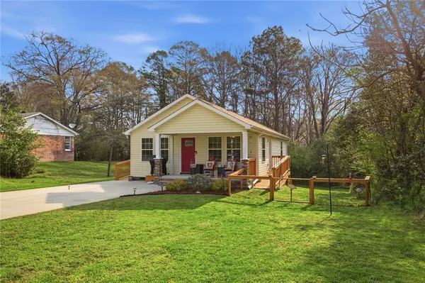 $227,500 | 310 North Church Street, Walhalla, SC 29691