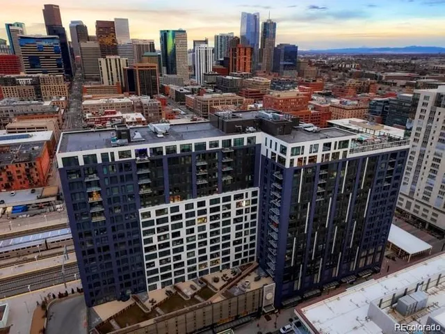 $950,000 | 1750 Wewatta Street, Unit 704, Denver, CO 80202
