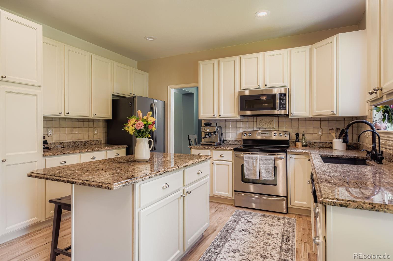 1807 Spring Water Lane Highlands Ranch, CO 80129 - Photo 2 of 27