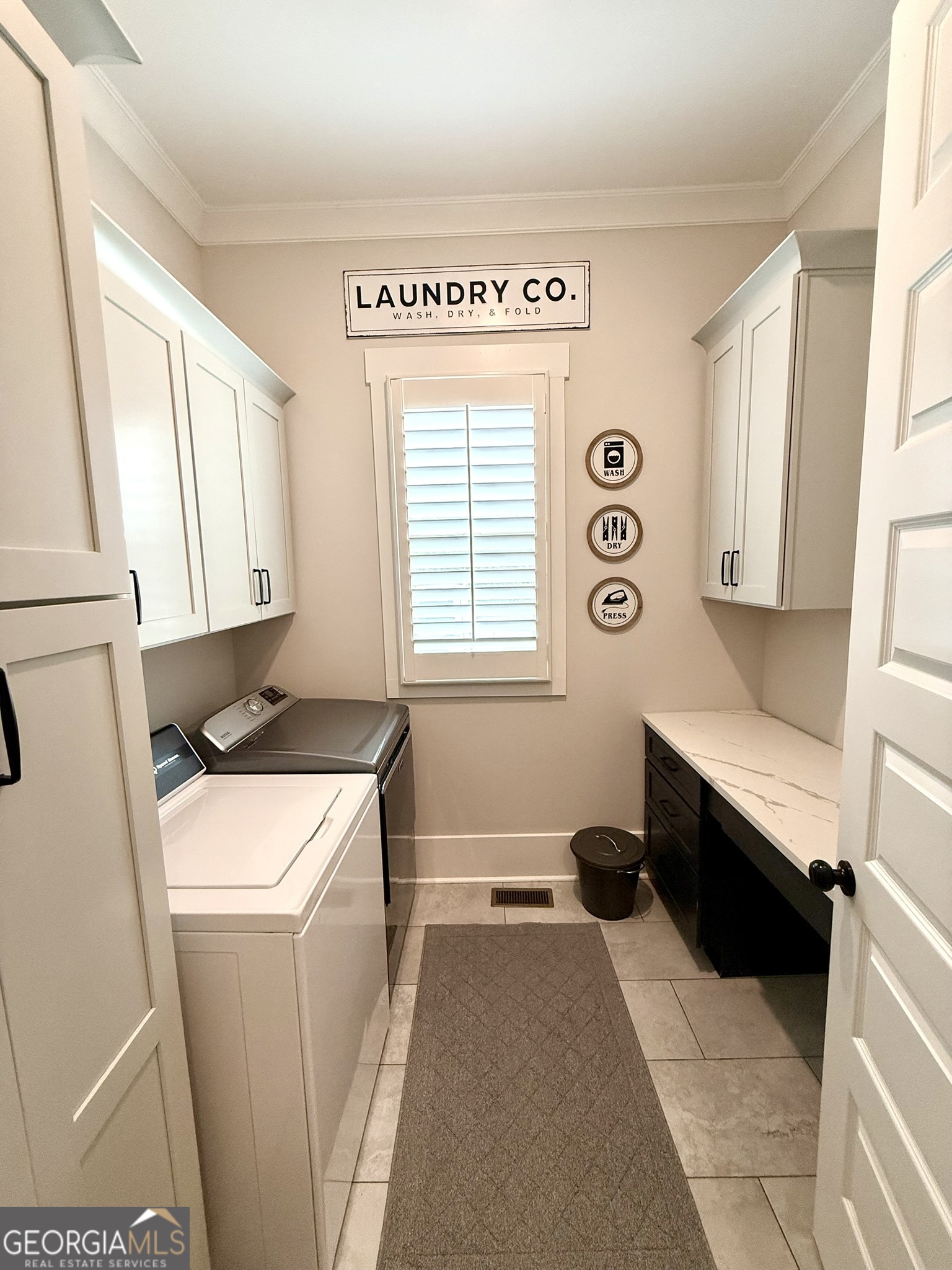 120 Spring Creek Drive Rutledge, GA 30663 - Photo 15 of 38 a utility room with dryer and washer