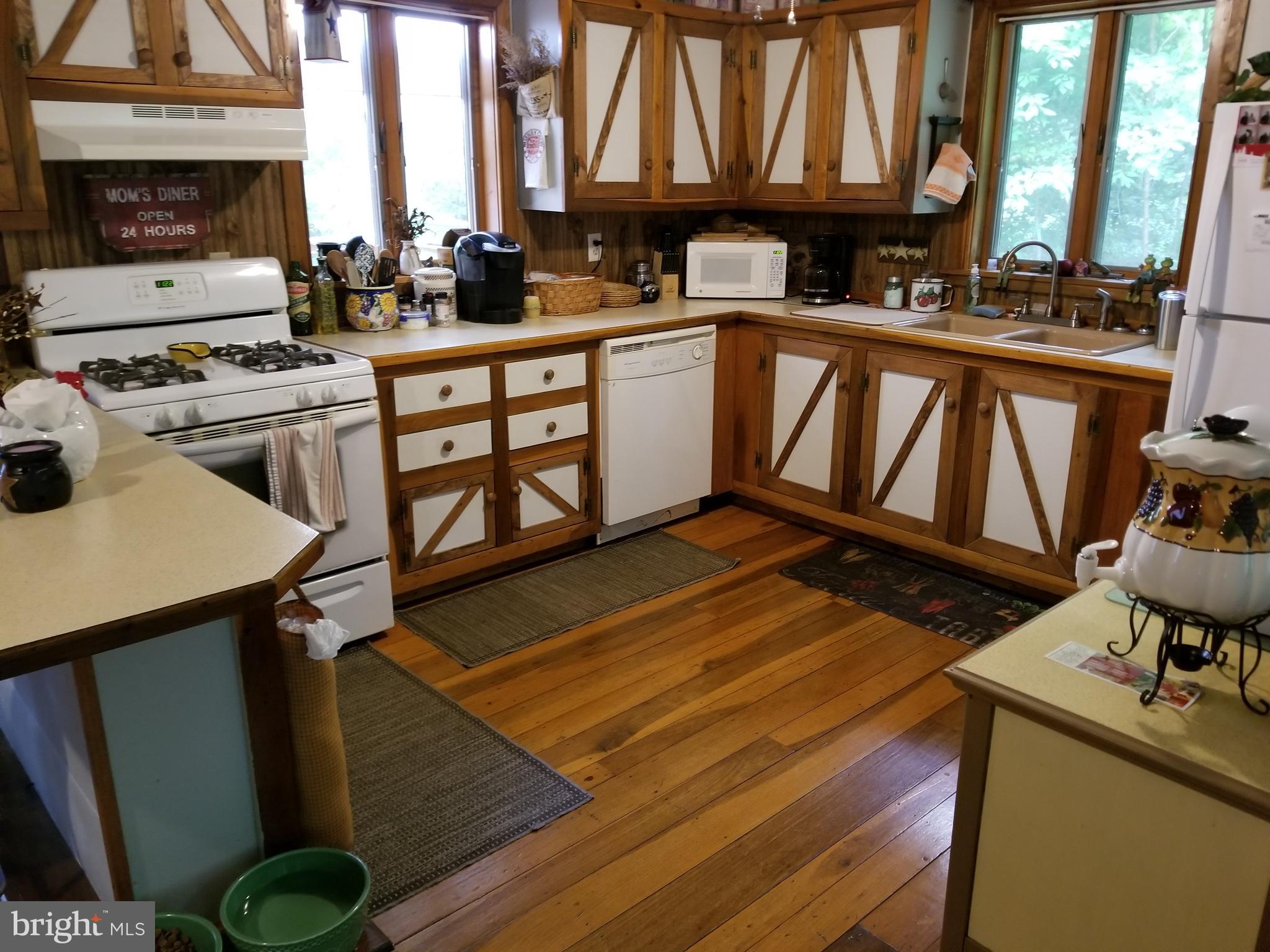 1885 Cold Springs Road Fairfield, PA 17320 - Photo 5 of 19