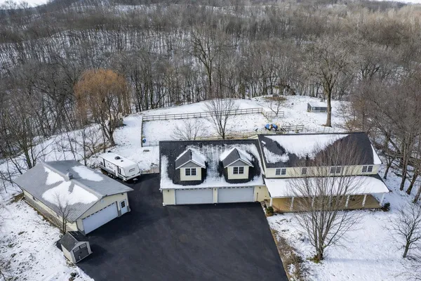 $689,900 | N8825 Fawn Mdw Lane, Holland, WI 54636