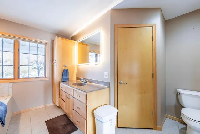 $699,900 | N8825 Fawn Mdw Lane, Holland, WI 54636