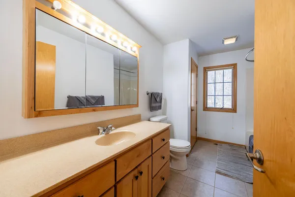 $689,900 | N8825 Fawn Mdw Lane, Holland, WI 54636