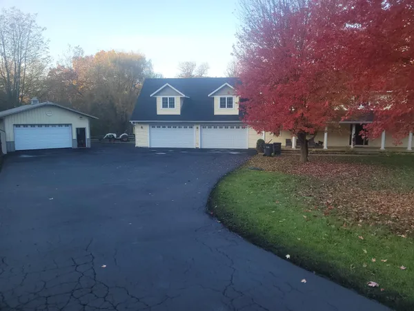 $689,900 | N8825 Fawn Mdw Lane, Holland, WI 54636
