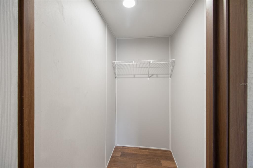 12396 Hicks Road Hudson, FL 34669 - Photo 27 of 33 a view of small space