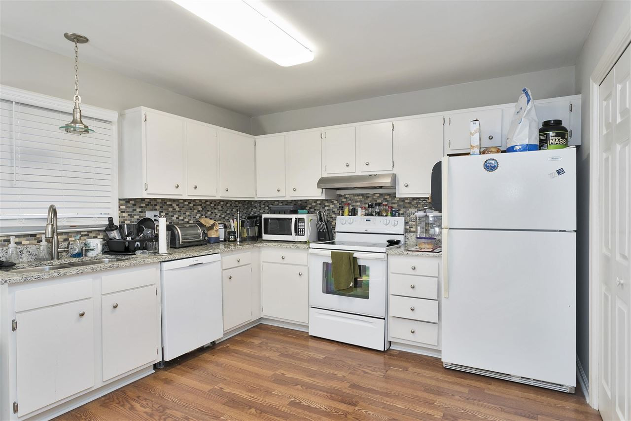 727 Benchmark Drive Raleigh, NC 27615 - Photo 4 of 22 Photo 4
