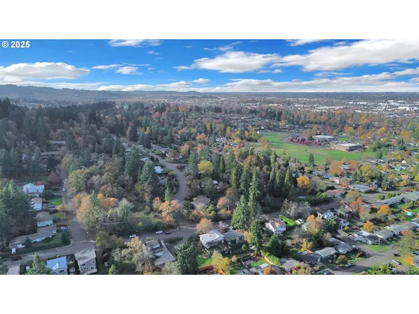 $132,400 | 2279 City View Street, Eugene, OR 97405