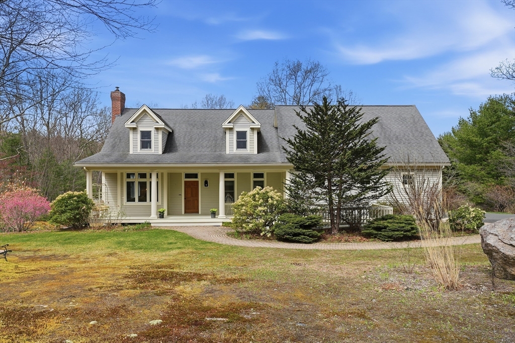 110 Turkey Hill Road Northampton, MA 01062 - Photo 1 of 42 Gallery Image 1