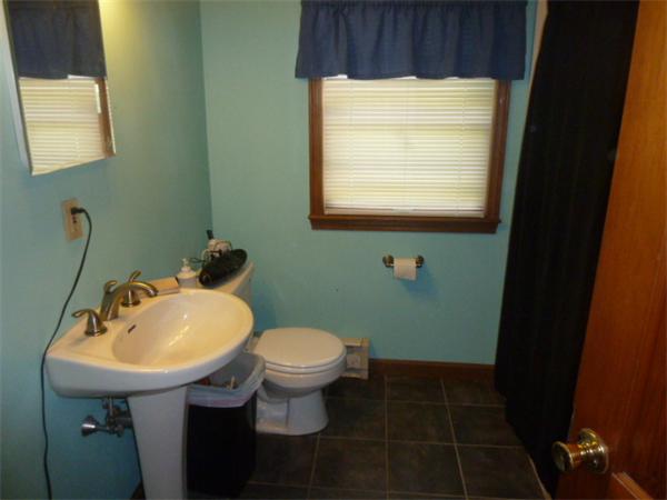 7 Wells Park Road Sturbridge, MA 01566 - Photo 14 of 24 Gallery Image 14