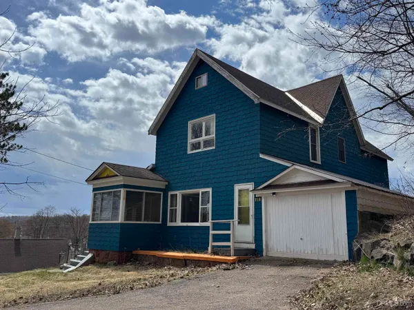 $230,000 | 715 North 2nd Street, Ishpeming, MI 49849