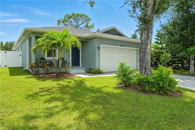 $549,900 | 10140 Carolina Street, Bonita Springs, FL 34135