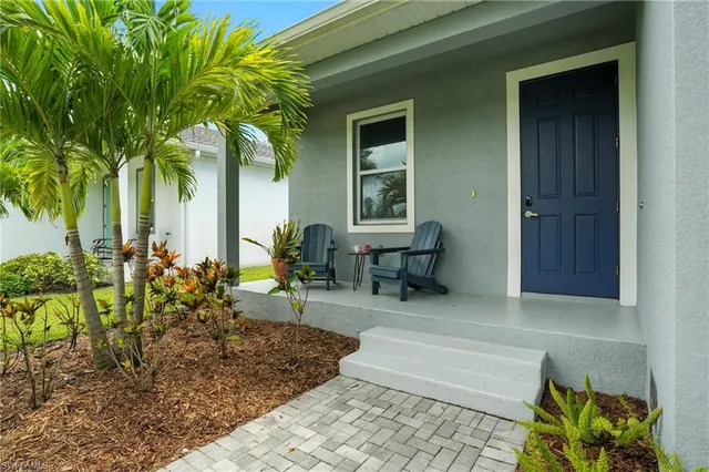 $549,900 | 10140 Carolina Street, Bonita Springs, FL 34135