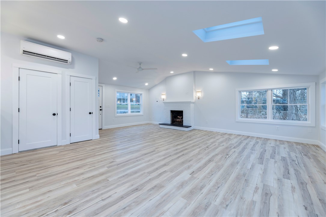 139 Bridgetown Road Narragansett, RI 02882 - Photo 14 of 47